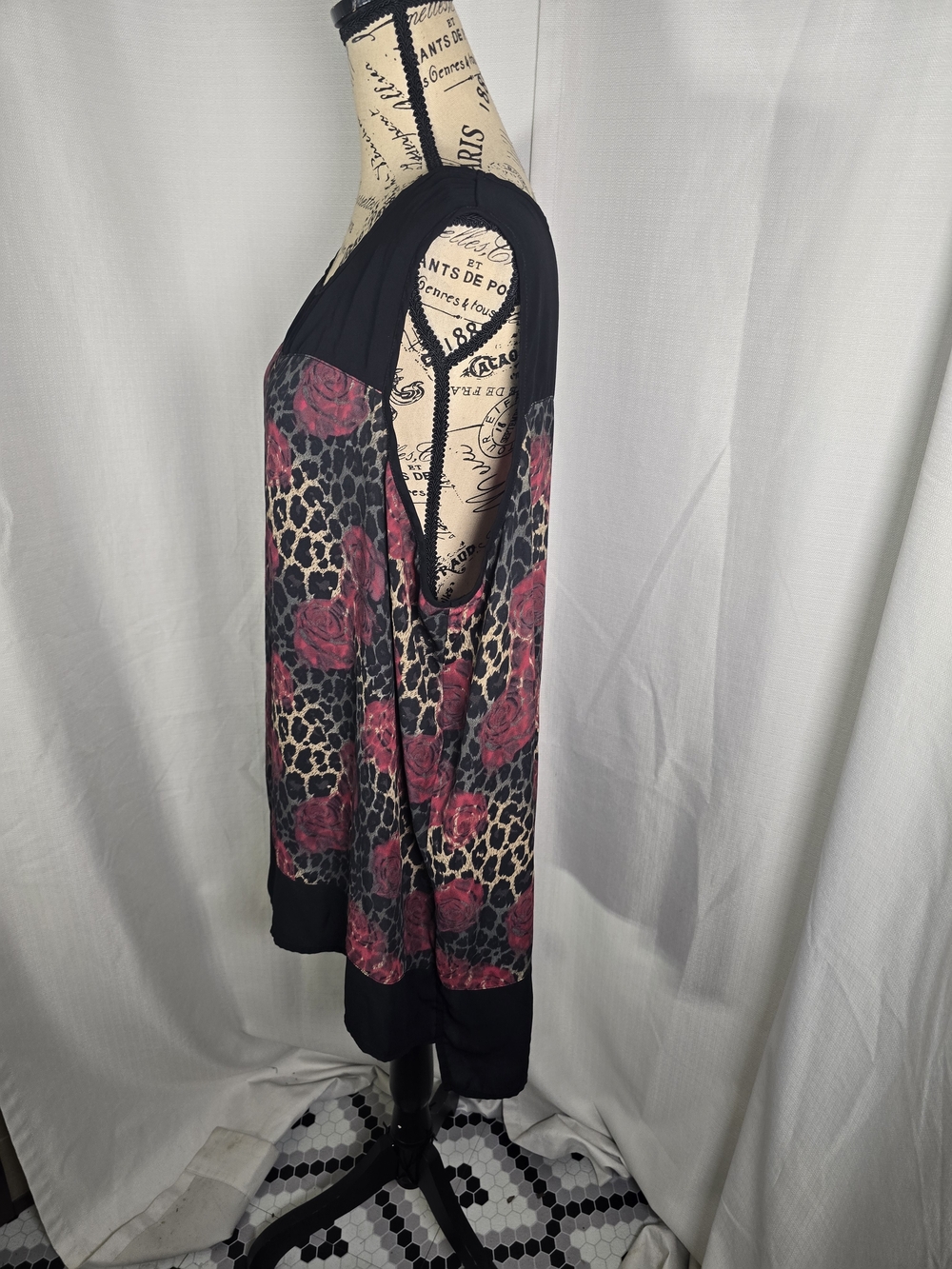 Signature Collection Blouse - Picture 3 of 7
